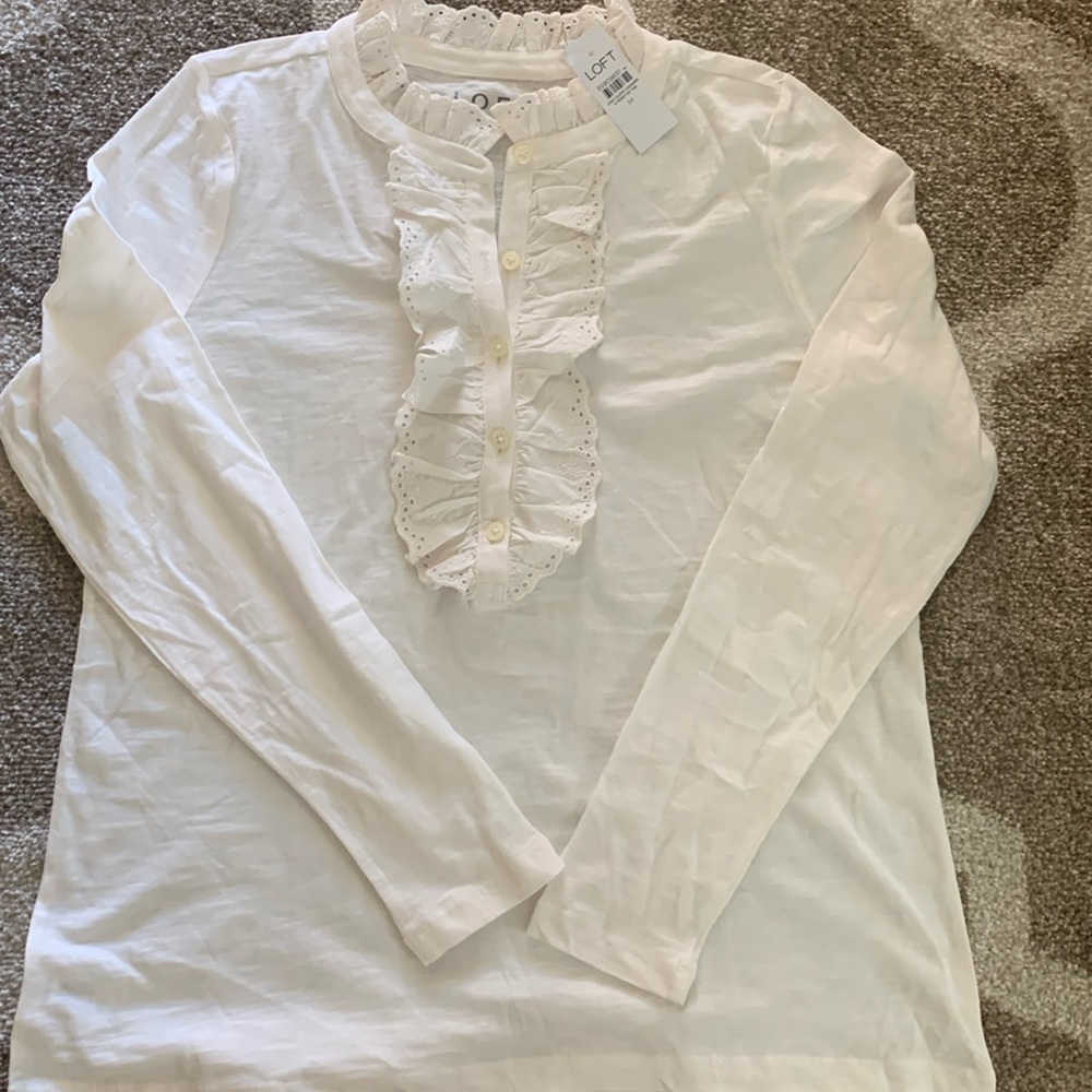 NWT Cream eyelet ruffle neck shirt